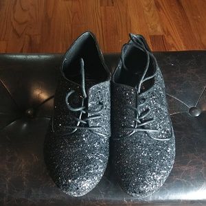 Bamboo Black Glitter Laced Up Flats